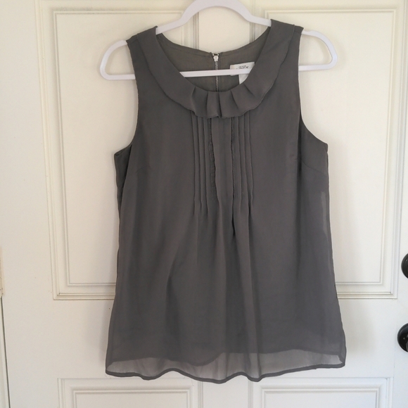 LOFT Tops - Ann Taylor LOFT Ruffled Blouse